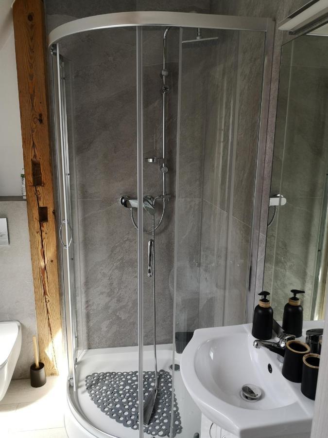 شقة Apartament Attic مينززدرويه المظهر الخارجي الصورة